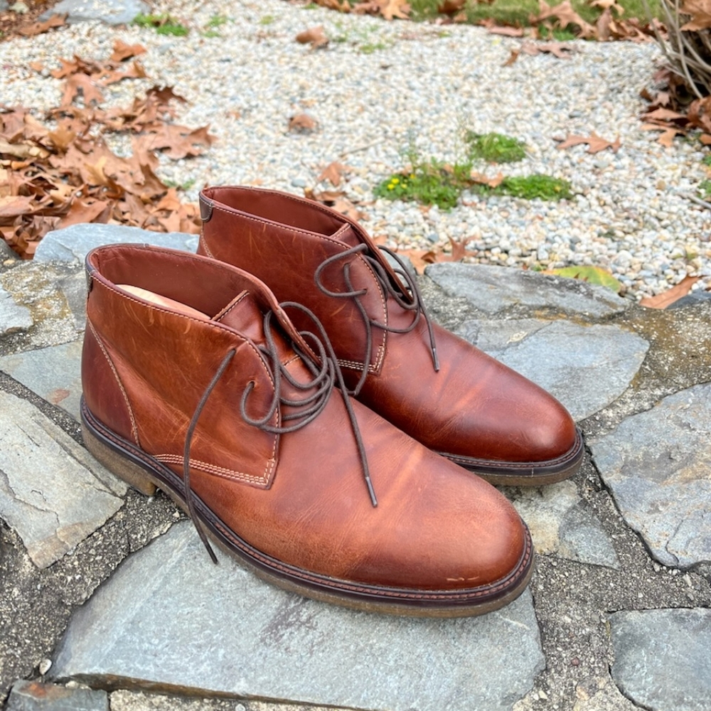 Johnston & Murphy leather Chukka boot
